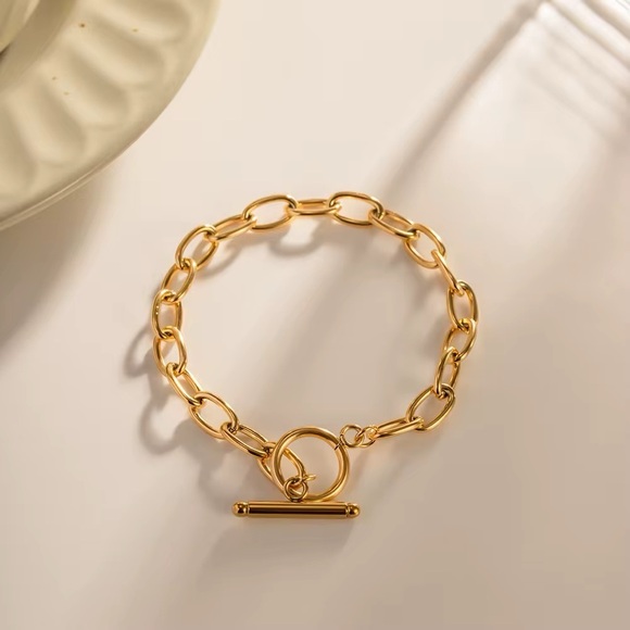 18K Gold Plated Chain Bracelet - Picture 1 of 6